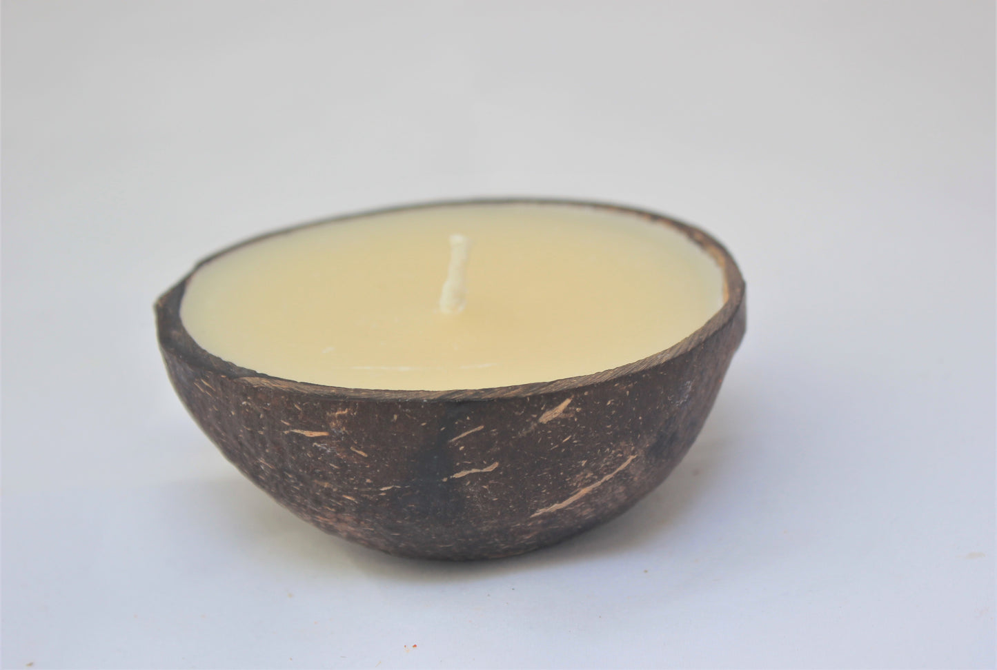 Thenga Coconut Shell Eco-friendly Candle/Diya (Set of 2, Coconut Scented)