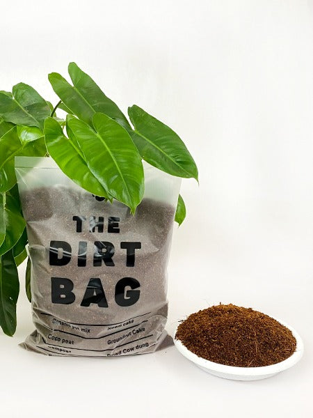 Coco Peat (Treated) - 500g | The Dirt Bag by Growcerys